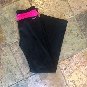 Lorna Jane Flare Yoga Pant